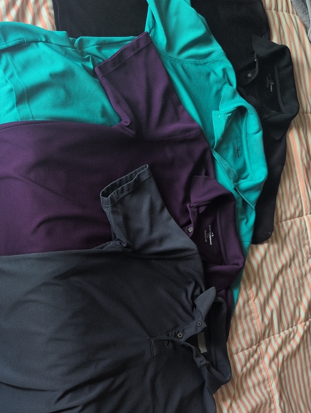LOT OF 4 GOLF POLOS